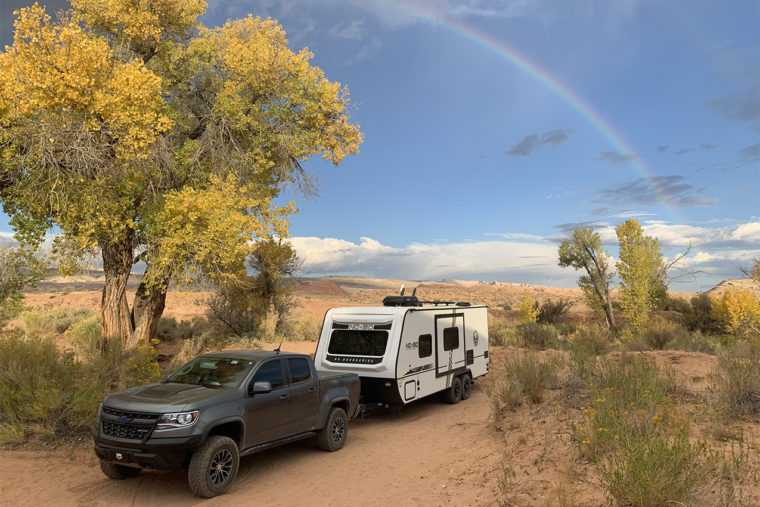 8 Important Accessories for Towing a Travel Trailer